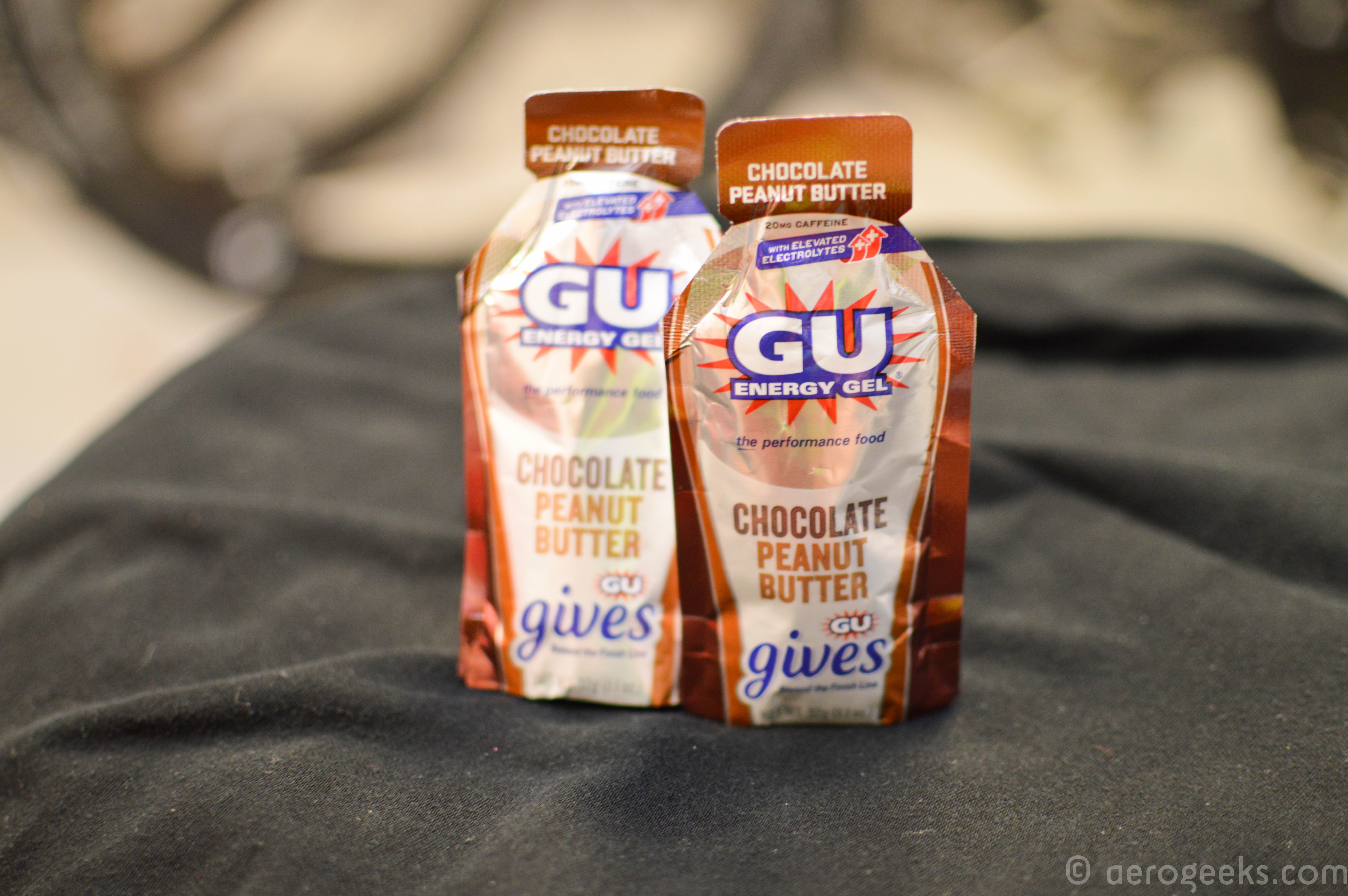 new-nutrition-gu-chocolate-peanut-butter-and-osmo-preload-hydration-aerogeeks